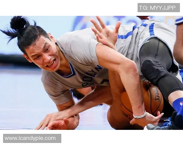 威少与林书豪的对决:从巅峰到低谷的篮球人生对比分析 威少与林书豪的对决:从巅峰到低谷的篮球人生对比分析